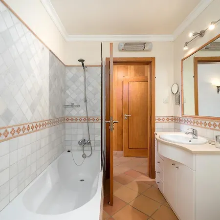 Vilas Alvas -2 Bedroom Vale Do Lobo Near The Beach Апартаменты